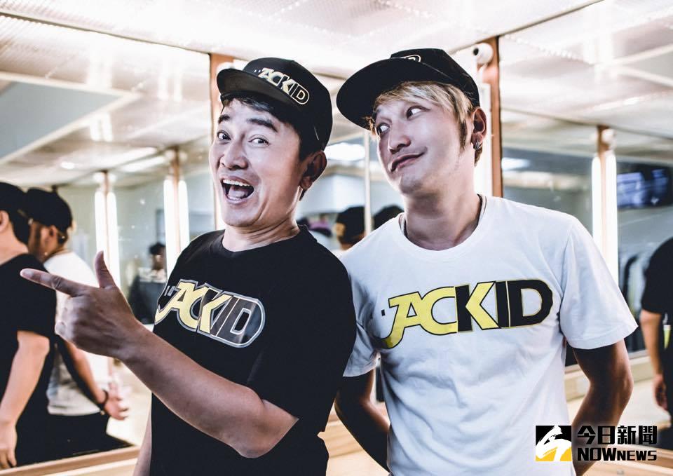 ▲KID（右）已離開黑人與Andy創立的公司，傳說要投靠吳宗憲。（圖／翻攝KID臉書，2016.12.26）