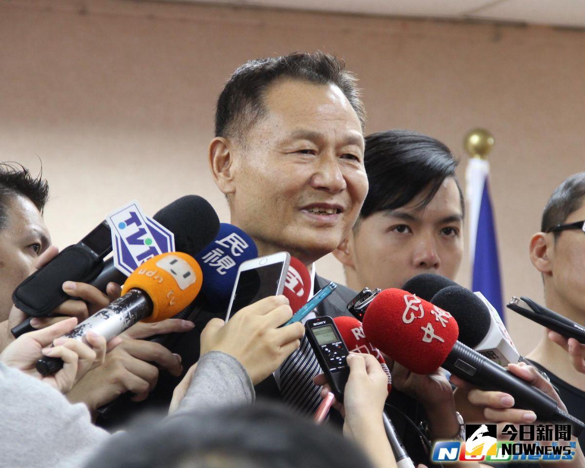 ▲退輔會主委李翔宙22日赴立法院進行業務報告。（圖／記者葉滕騏攝,2016.09.22）
