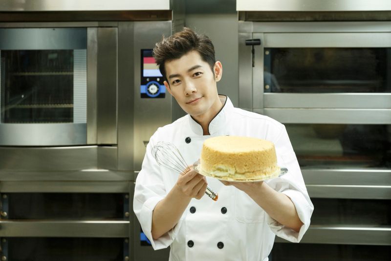 ▲施易男透露要演出新手烘焙師傅的手忙腳亂對他來說有點困難。（圖／時大音樂提供，2016.12.01）