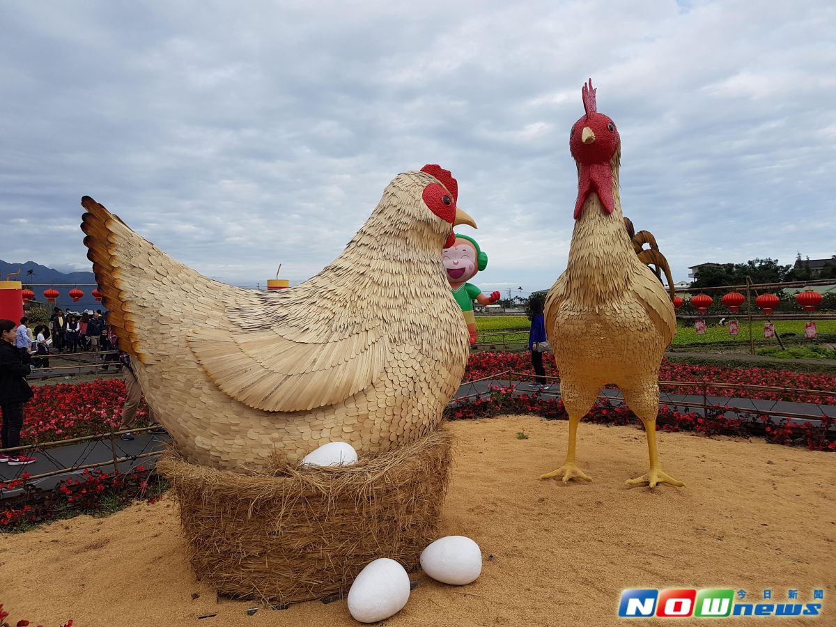 ▲雙雞造型成為三星花海嘉年活動亮點（圖／記者李清貴攝）
