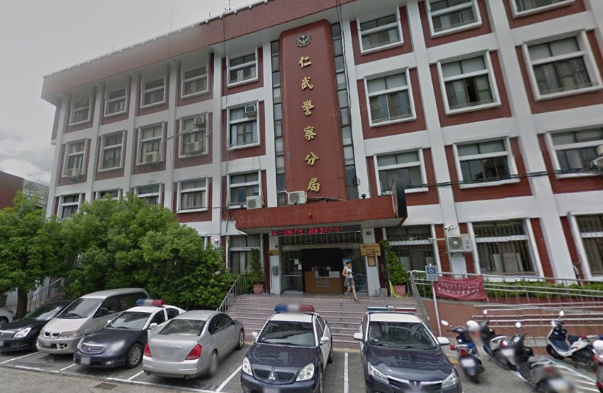 ▲高雄仁武分局大社分駐所，昨（29）日在所內驚傳槍響，原來是員警清槍不慎，誤觸子彈擊發。（圖／翻攝自google map）