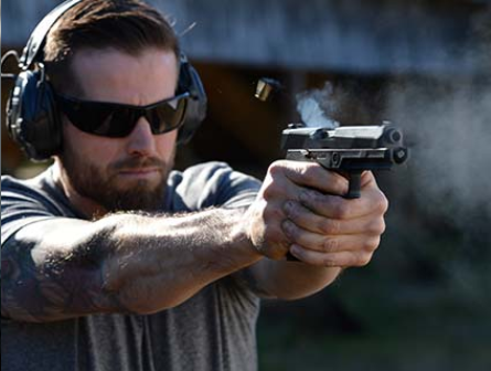 ▲瑞士槍廠西格紹爾\\(Sig Sauer\\)的P320手槍，贏得美軍5.8億美元手槍合約。（圖／翻攝自Sig Sauer官網）