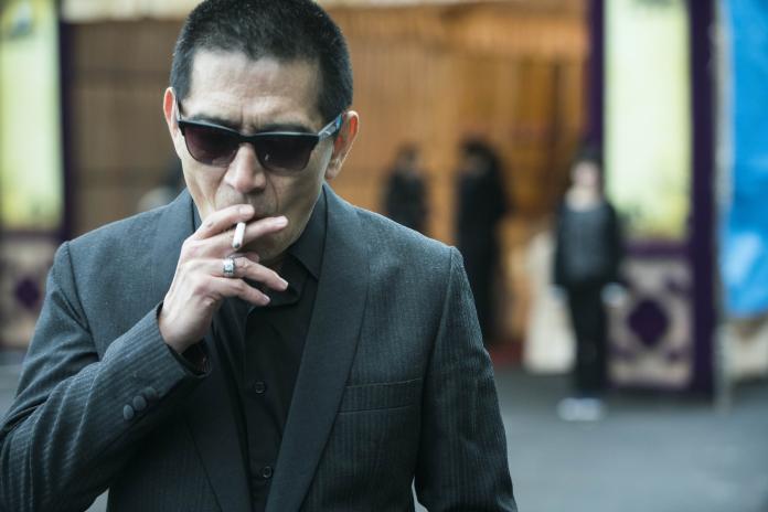 ▲高捷的道地「山本頭」，也是演黑道的精華所在。（劇照，2017.01.14）