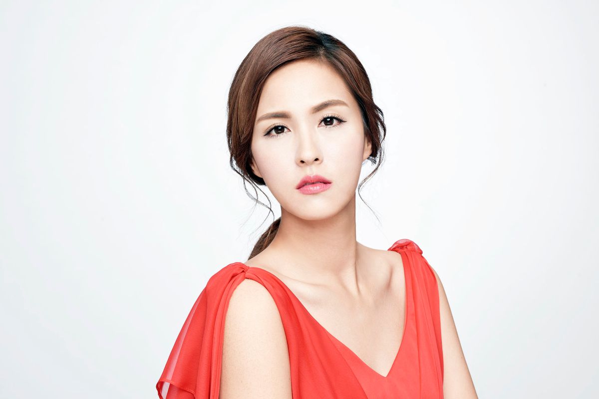 ▲亞洲第一醫美品牌寵愛之名宣告2017品牌大使—實力派性感女神「魏蔓」！（圖／公關照片）