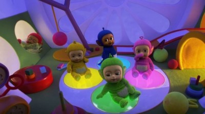 ▲天線寶寶有小孩了？有網友說，其實是音樂盒。（圖／翻攝自YouTube）