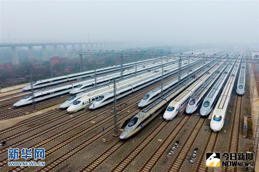 全國鐵路在1月5日實行新的列車運行圖。