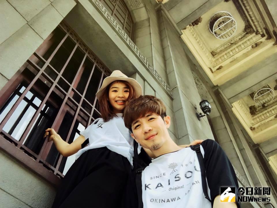 ▲蕭閎仁（右）宣布和女友鍾琪分手。（圖／翻攝自臉書，2017.01.04）