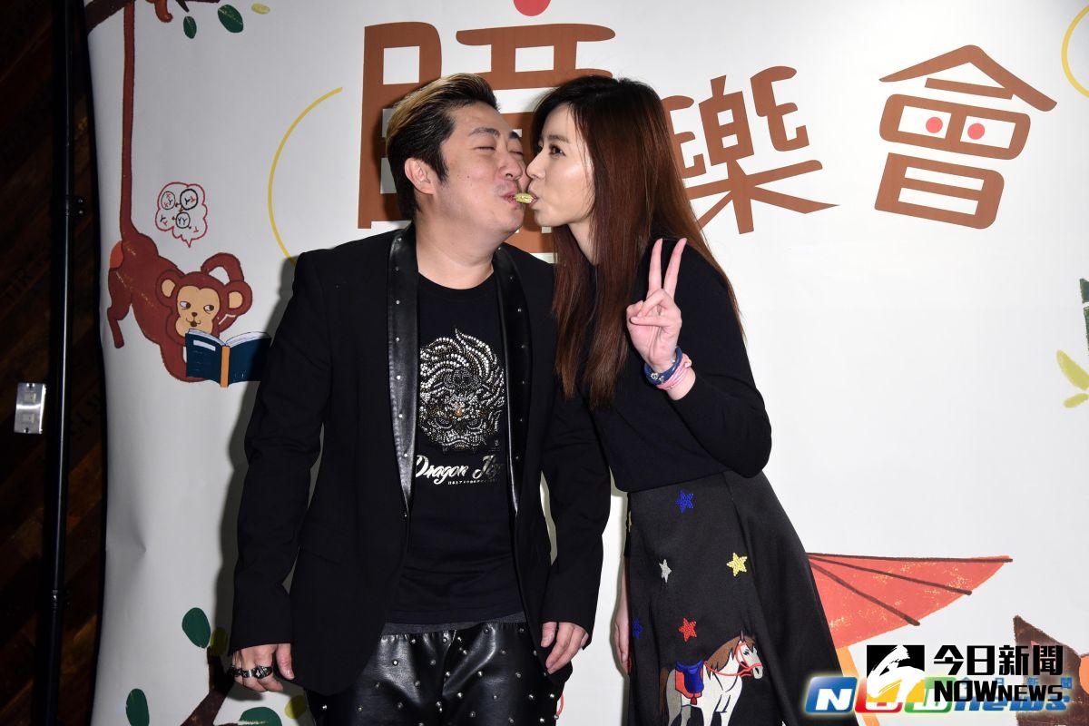 ▲王瞳自創品牌瞳樂會，艾成的艾叻沙結盟 。（圖／記者林柏年攝，2017.1.09）