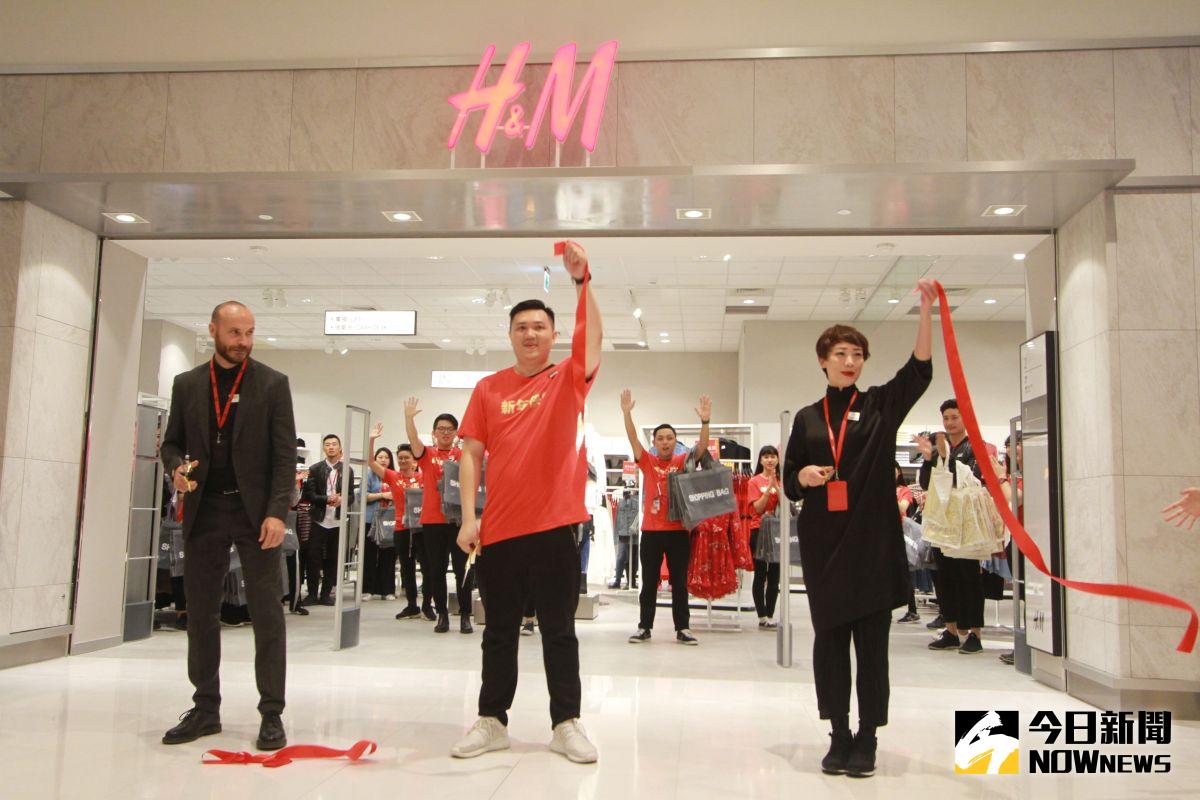 ▲秋冬「換季必買3大折扣優惠」！H&M冬季折扣低至5折大降價；GU感謝祭冬裝190元起，消費就抽「台北－東京」單人來回機票；UNIQLO下殺超低優惠66折起，機能保暖單品現省1,000元。（圖／NOWnews資料照片）