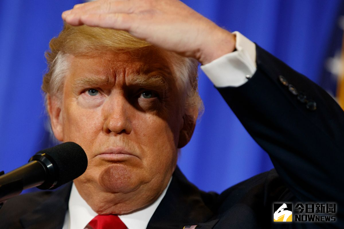 ▲美國總統川普（Donald Trump）為了「洗個舒服的澡，照顧好美麗秀髮」，簽行政命令取消對浴室蓮蓬頭水量的限制。（圖／達志影像／美聯社）