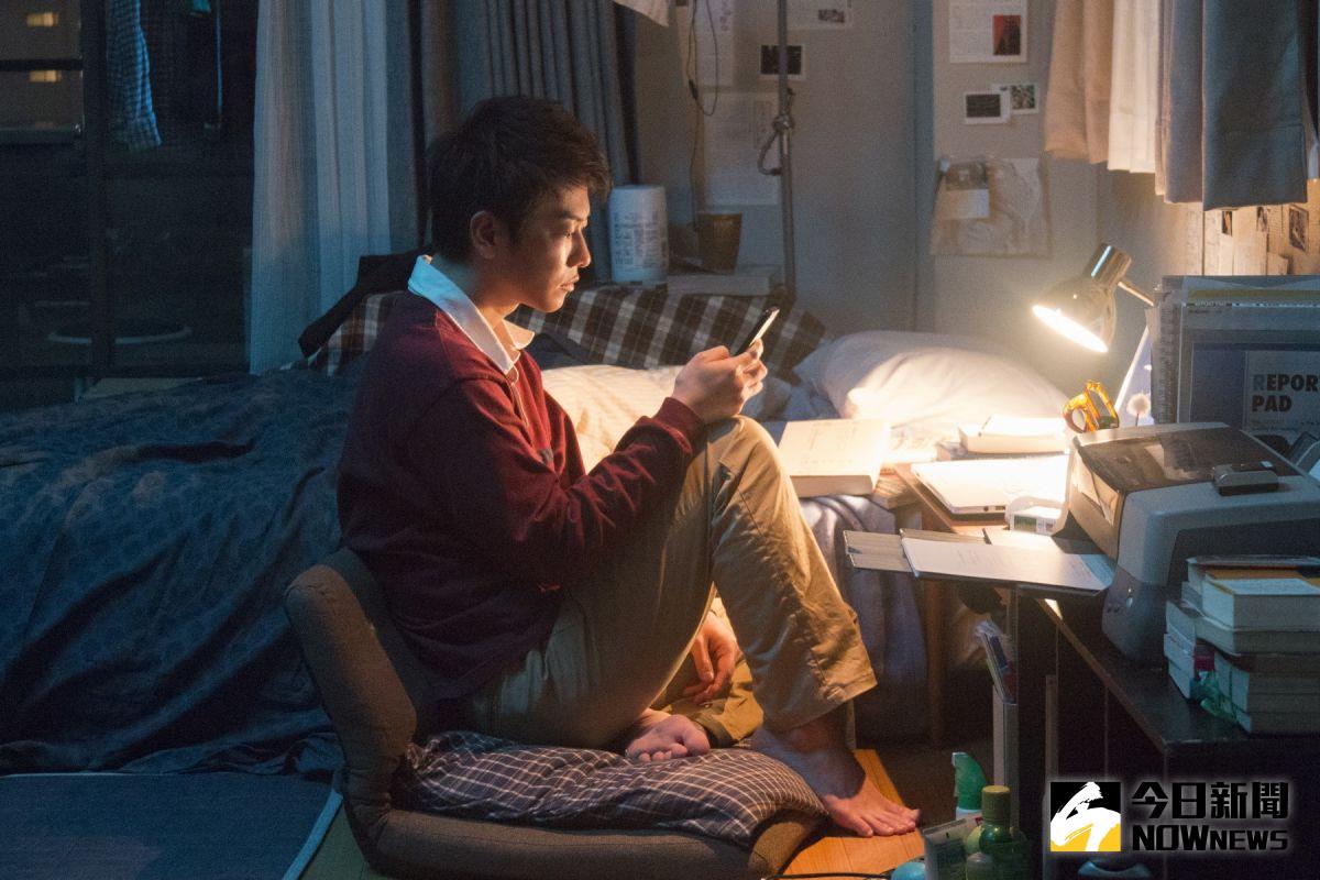 ▲佐藤健對於新角色的準備，陷入一番苦思之中。（圖／采昌國際多媒體提供，2017.01.04）