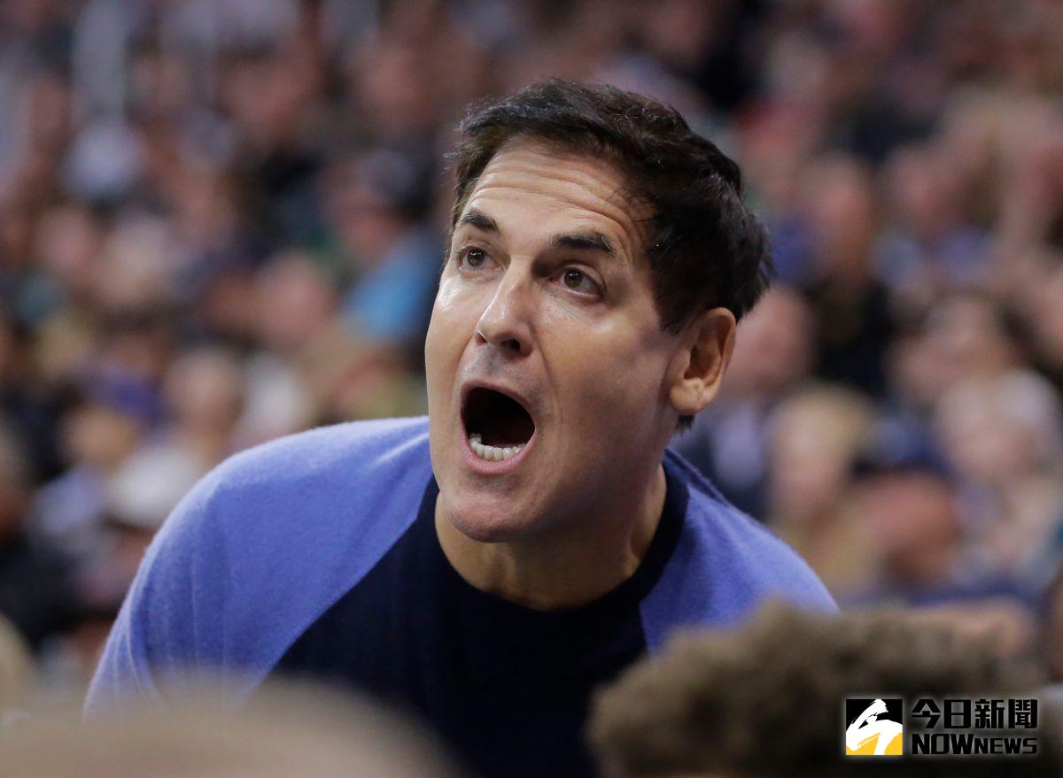 ▲獨行俠老闆Mark Cuban將以35億美元出售大部分股權給阿德爾森家族。（圖／美聯社／達志影像）