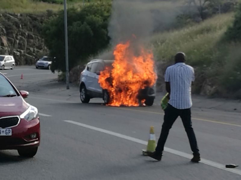 ▲▲福特Kuga在南非頻傳火燒車，迫使南非福特緊急下令召修。（圖／達志影像／美聯社）