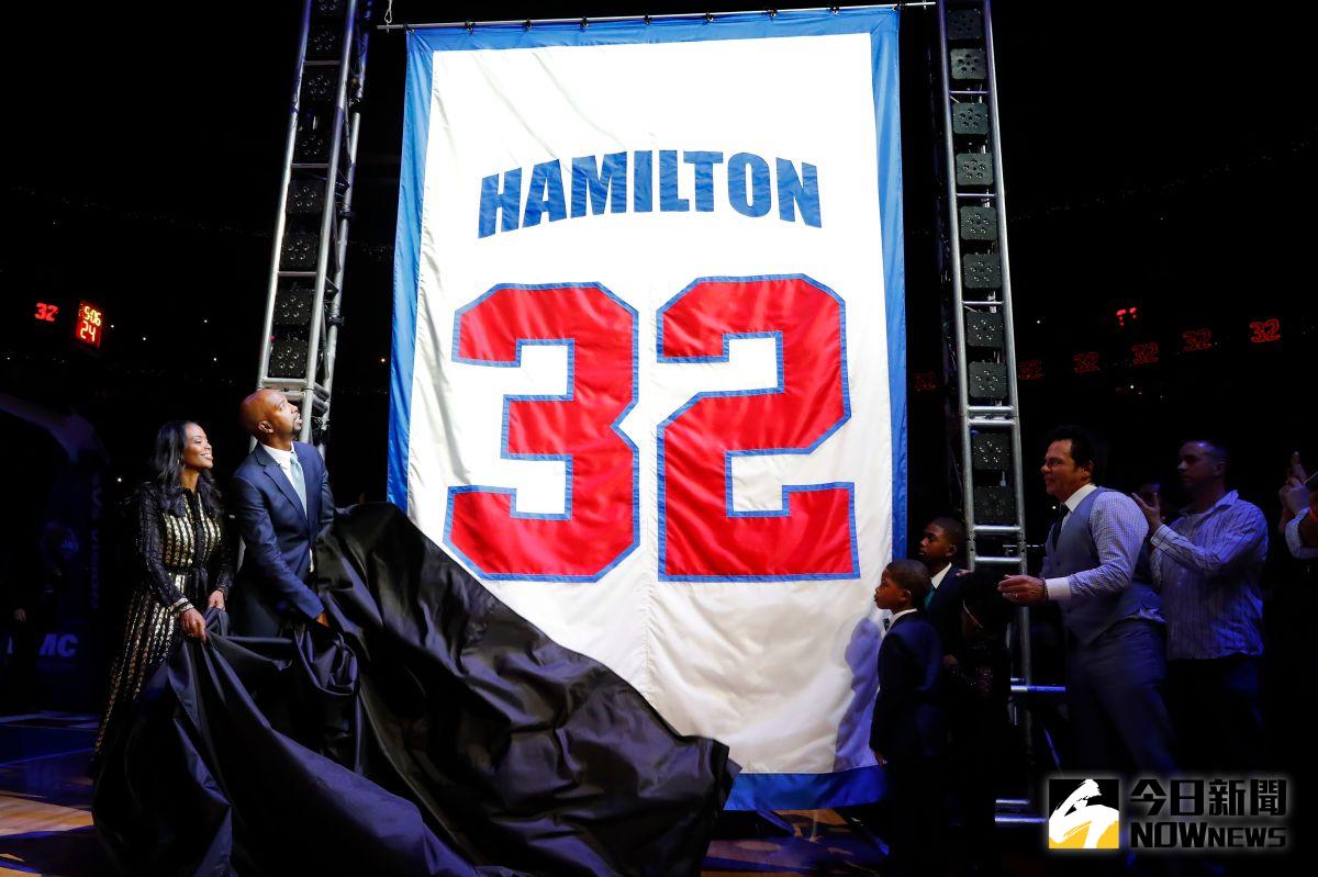 ▲活塞球團為漢米爾頓舉辦32號球衣退休儀式。（圖／美聯社／達志影像）