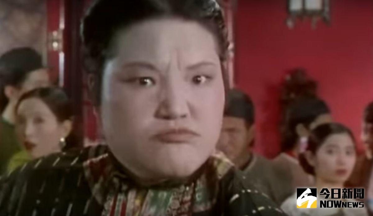 ▲魯芬在九品芝麻官飾演烈火奶奶。（圖／翻攝自youtube，2017.2.7）