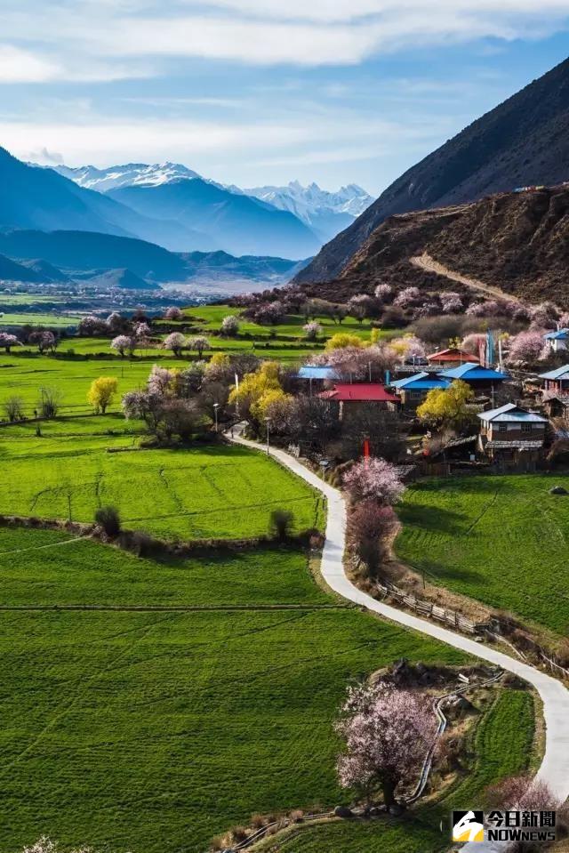 西南一隅的川地。