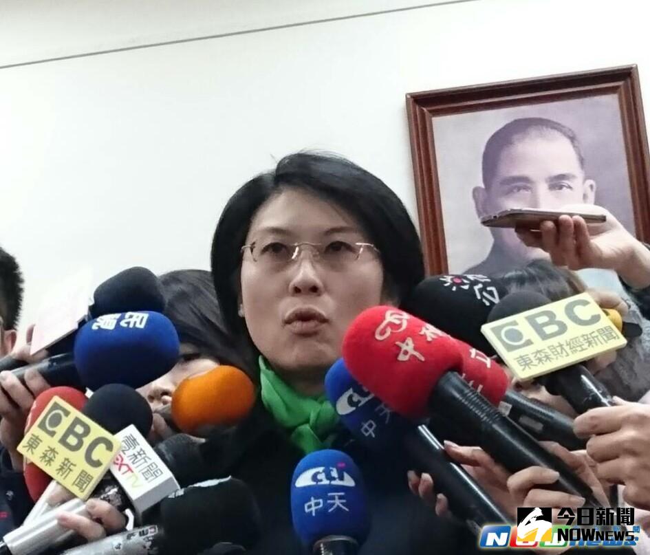 ▲民進黨立委林岱樺20日因涉詐助理費及強索不樂之捐等案，無預警遭到檢調大搜索，今（21）日清晨裁定以新台幣100萬元交保，並限制出境、出海及限制住居。（圖／記者趙曉慧攝）