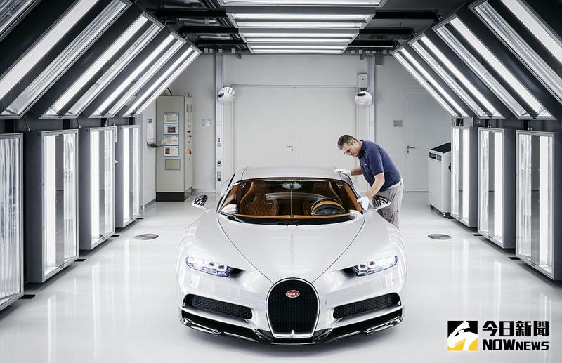 揭密頂級超跑工廠制作流水線。