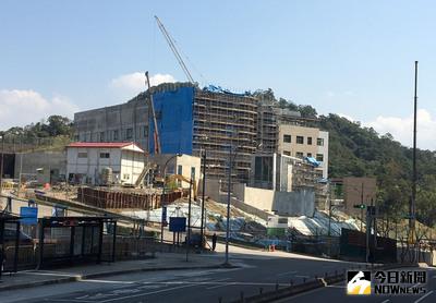 前美國在台協會台北辦事處長楊甦棣16日透露，美國在台協會台北新址今年在內湖落成啟用後，美方將派陸戰隊駐守負責安全維護，這是美國對台灣朋友表達承諾的象徵。中央社記者王飛華攝  106年2月16日