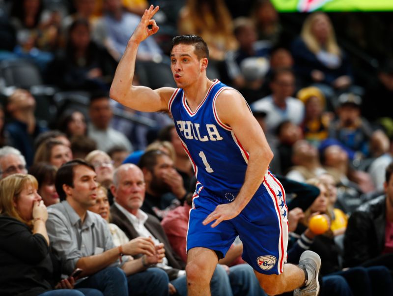 ▲T.J. McConnell再度扮演七六人致勝功臣。（圖／美聯社／達志影像）