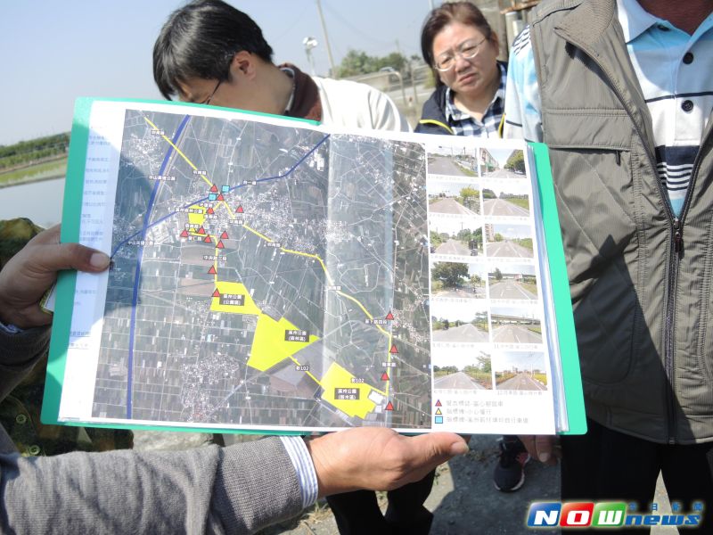 ▲彰化縣政府城觀處在溪州鄉陸軍路劃設以白色虛線作為自行車指引線，陸軍路每天有上百輛砂石車經過，設置自行車道太危險，引起民眾反彈，直說是「天龍國」的建設。（圖／記者陳雅芳攝，2017.2.13）