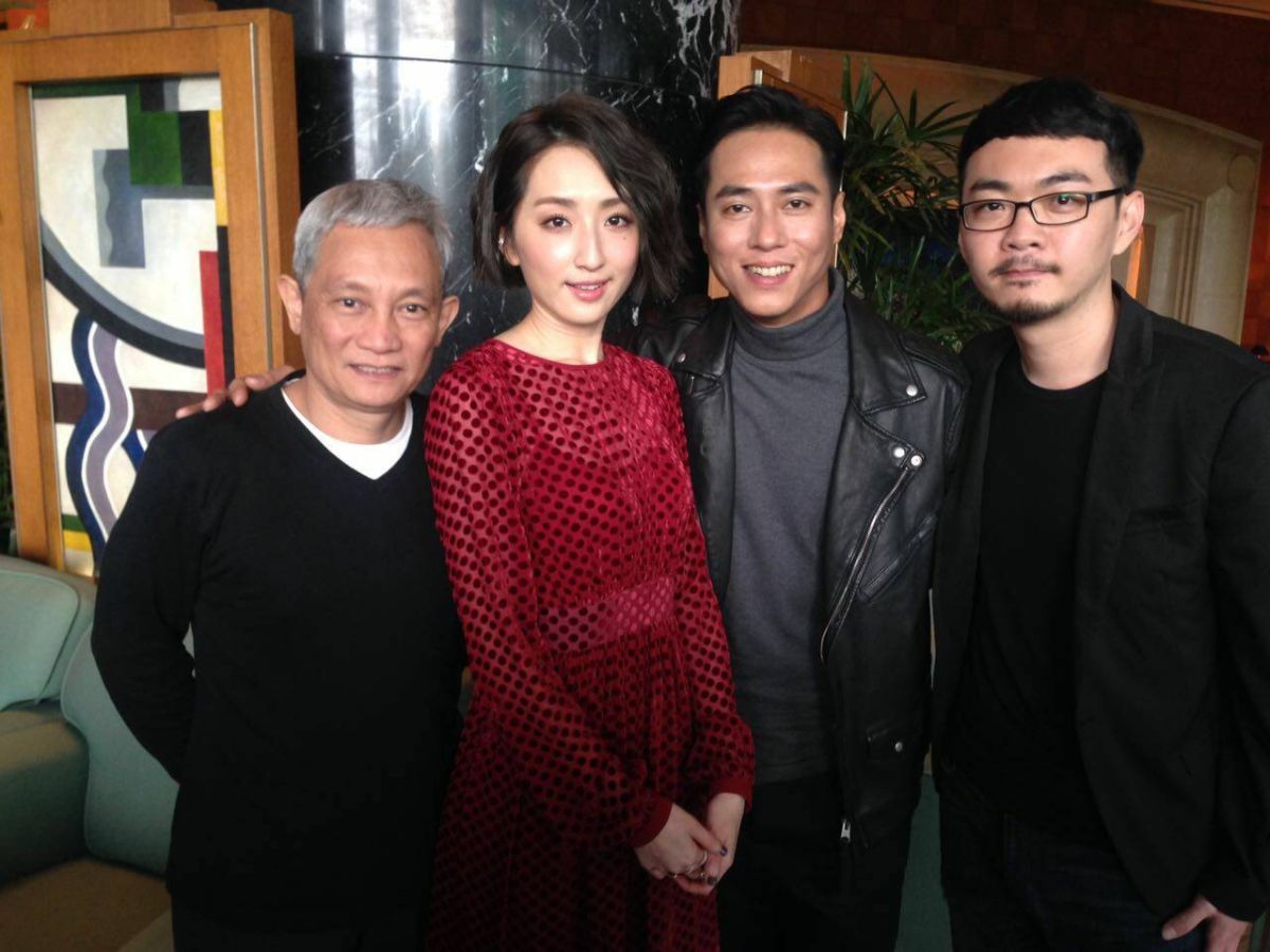 ▲導演張之亮（左）特別到現場為《目擊者》打氣。右一程偉豪導演、右二莊凱勛、右三柯佳嬿。（圖／穀得，2017.03.13）