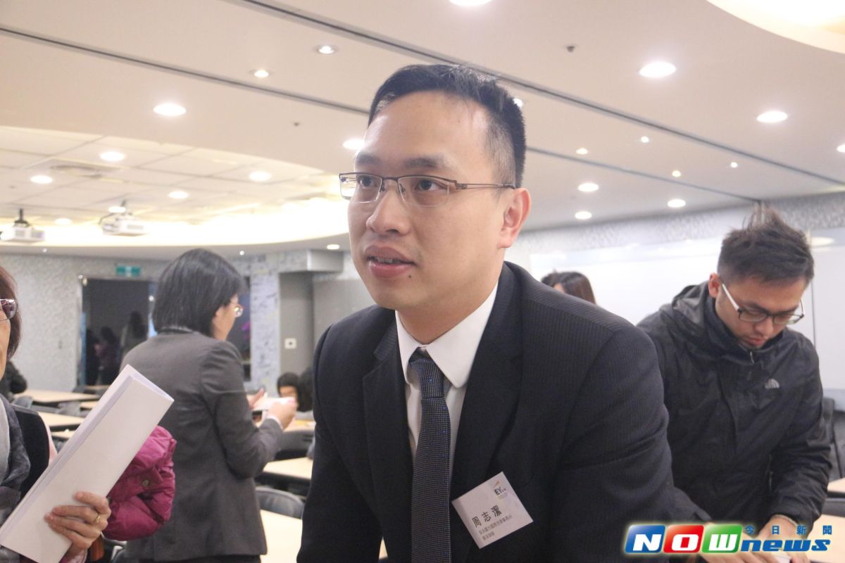 ▲安永圓方國際法律事務所資深律師周志潔建議各企業在「工資清冊」、「出勤紀錄簿」和「勞資會議」都要詳細記載跟執行，因為將是勞檢的3大重點。（圖／記者林昱均攝,2017.03.02）