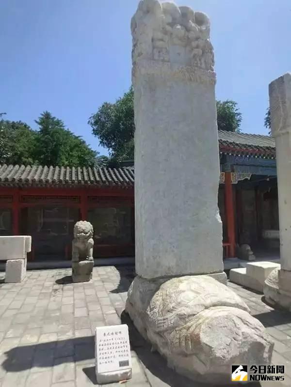 北京叫公主墳的地名有很多，復興門外的公主墳為最有名的。