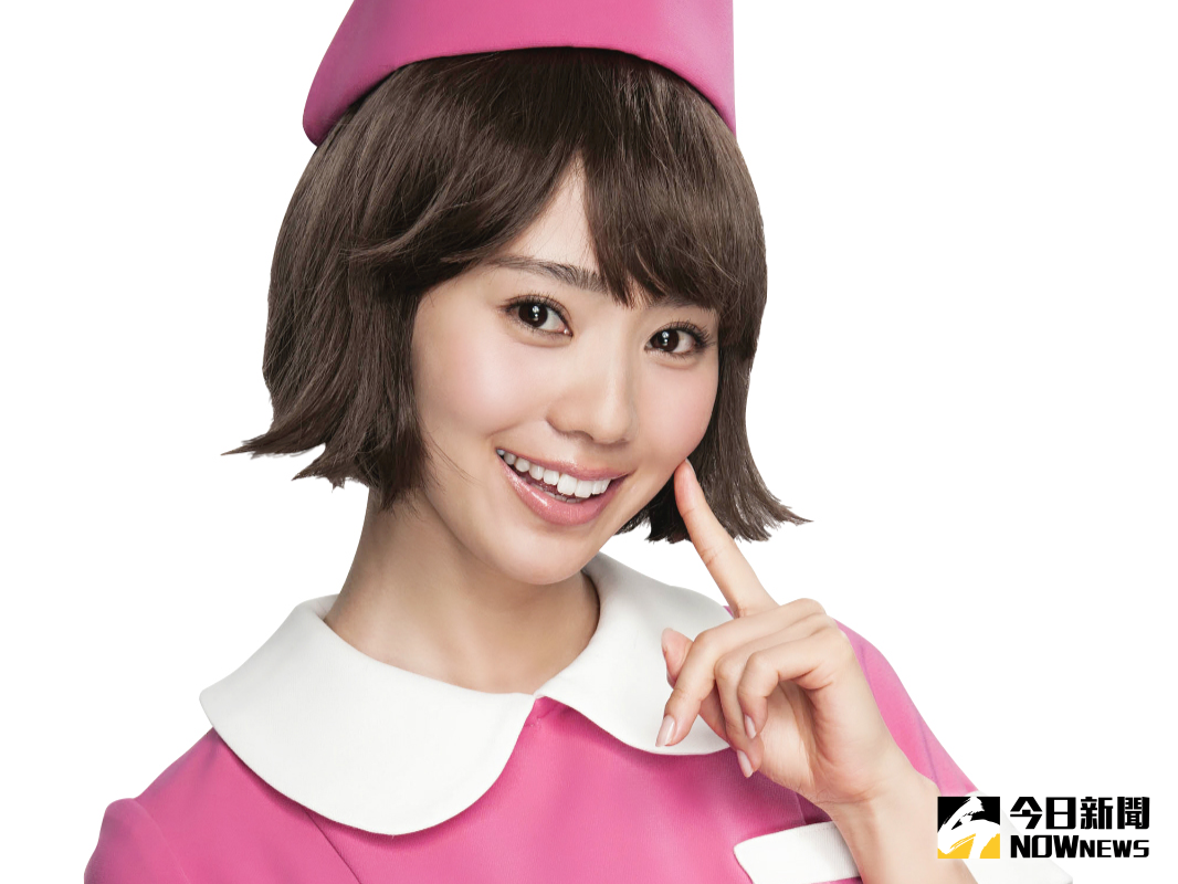 ▲池端玲名擔任面膜品牌代言人，化身俏麗小護士。（圖／SEXYLOOK提供，2017.03.24）