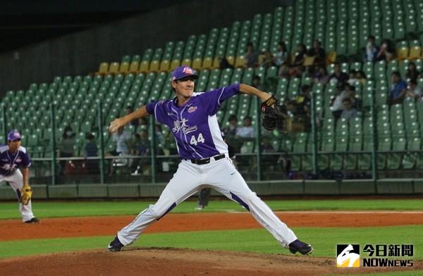 ▲義大犀牛洋將力猛。（圖／義大犀牛提供）