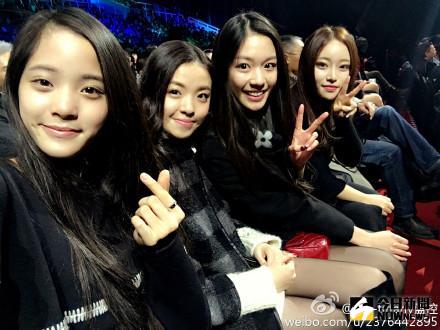 神秘的富二代美女，坐擁百億身價。