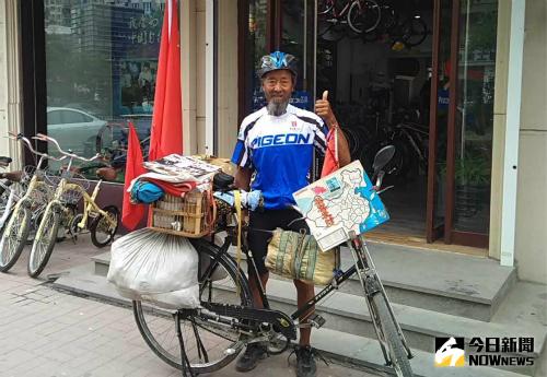 80歲的「單車爺爺」孟昭君。