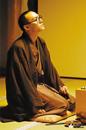▲張震飾演棋藝大師吳清源先生。（圖／騰訊網）