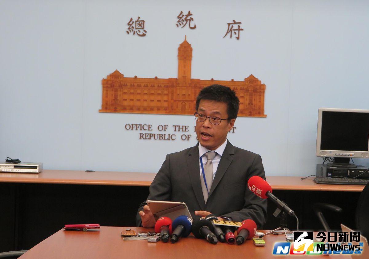 ▲針對美國將派陸戰隊來AIT駐守一事，總統府發言人黃重諺16回應表示，尊重美方安排。（圖／記者彭媁琳攝,2017.02.16）