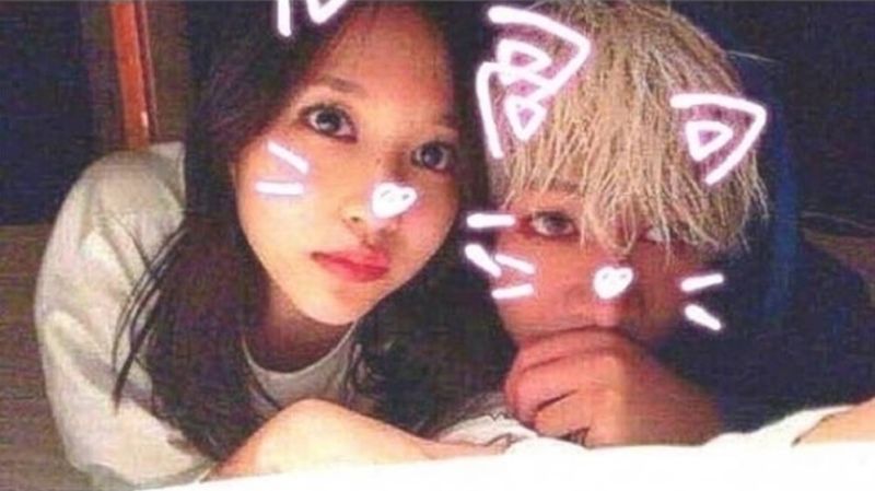 ▲網路上流傳BamBam與Mina的親密照。（圖／翻攝自韓網）