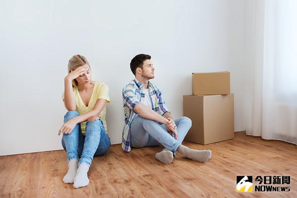 ▲婚姻是愛情墳墓？過半夫妻為這2件事離婚。（圖／ingimage）