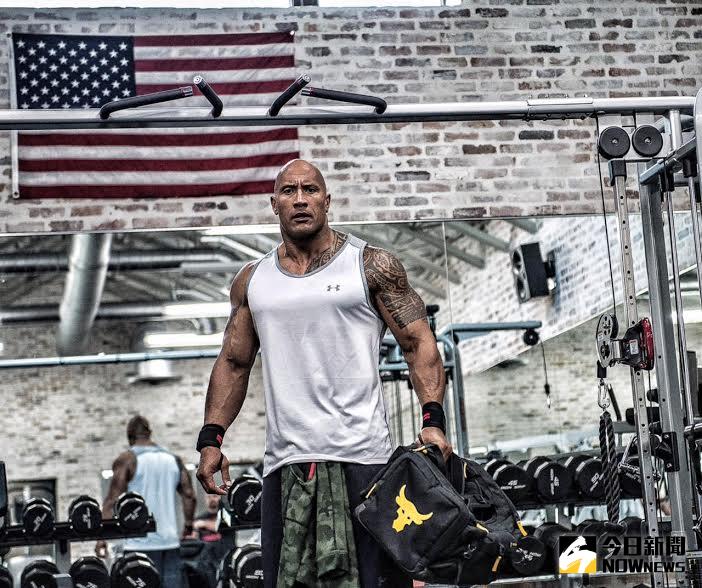 ▲好萊塢男星巨石強森將推出聯名系列。（圖／UNDER ARMOUR提供）