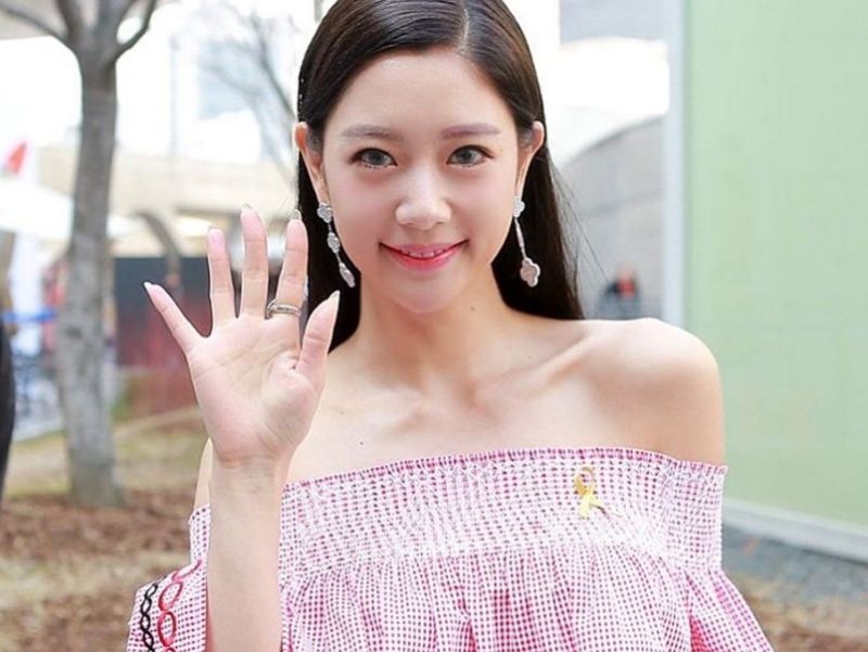 ▲克拉拉曾被雜誌評為世界第二美。（圖／翻攝自克拉拉Instagram，2017.03.29）