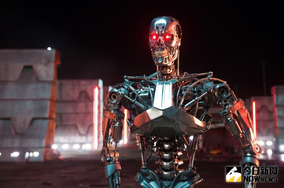 ▲《魔鬼終結者》奠定了一個機器人殺手的經典形象。（圖／翻攝自Forbes）