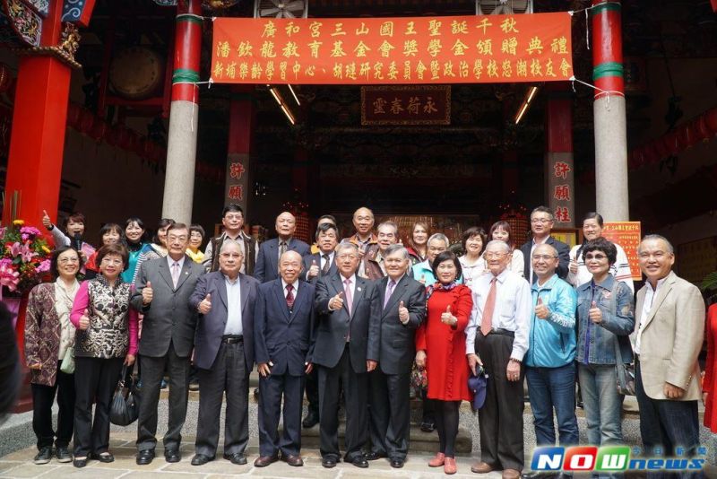 ▲新埔鎮樂齡學習中心喬遷，喜慶搬入廣和宮。（圖／新竹縣政府提供，2017.3.22）