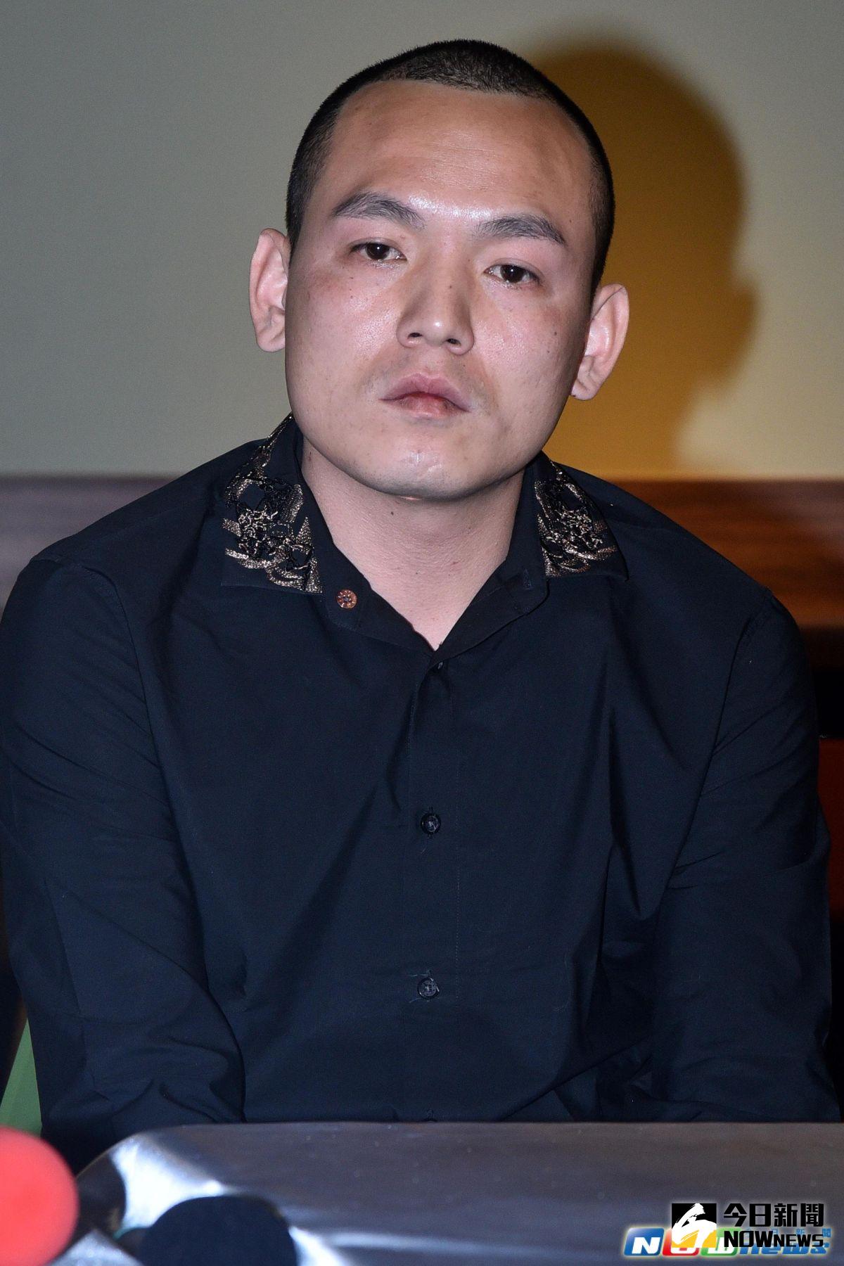 ▲春風在經紀公司主導下開記者會澄清。（圖／記者林柏年攝，2017.4.06）