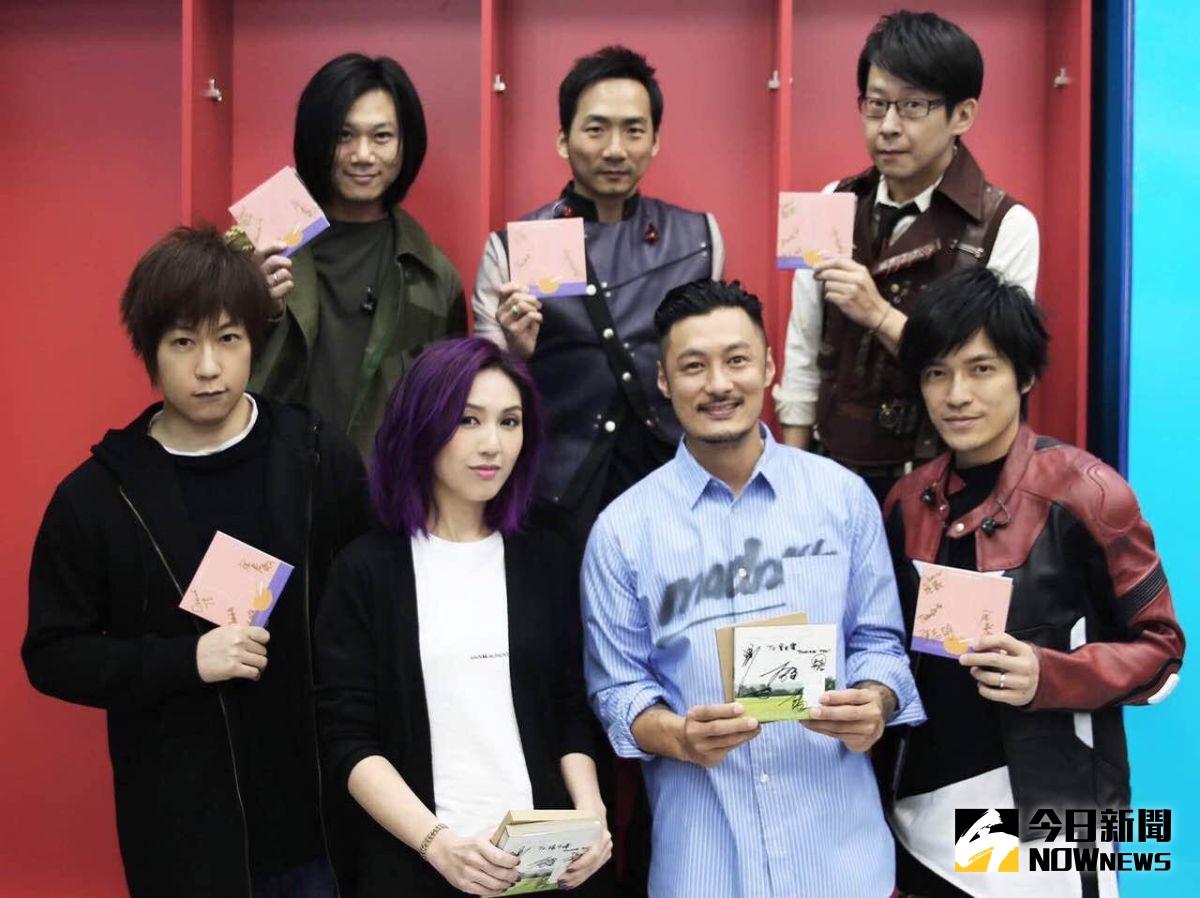 ▲春嬌志明和五月天合體，大家都好嗨。（圖／華映，2017.04.30）