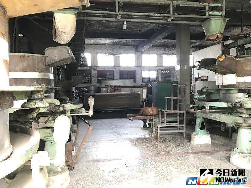 ▲鹿野鄉的新元昌製茶工廠是臺東縣第一間製茶工廠，也是新元昌紅茶產業文化館的前身，圖為製茶工廠內部。（圖／台東縣府文化處提供，2017 .04 .19）