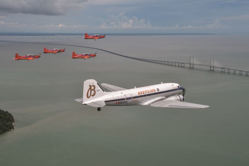 ▲國際知名錶廠百年靈所屬、高齡77歲的DC-3運輸機25日將由澳門飛抵台北展示。（圖／均勢創意行銷提供.2017.4.24）
