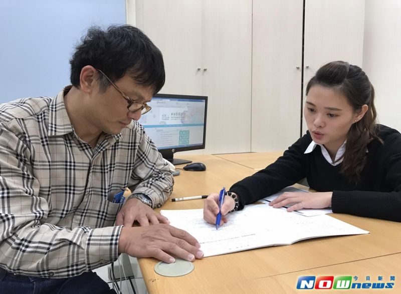 ▲市面上生前契約大抵包括臨終諮詢、治喪協調、禮儀服務、奠禮佈置等內容五花八門，民眾與禮儀公司業者簽訂契約時，可用5招詐騙防身術預防。（圖／新北市政府殯葬管理處提供，2017.4.14）