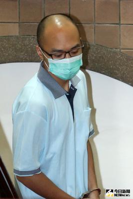 犯下多起性侵案被判刑入獄的李宗瑞（圖），28日在台灣高等法院出庭應訊，面對媒體提問不發一語。中央社記者吳家昇攝  105年6月28日