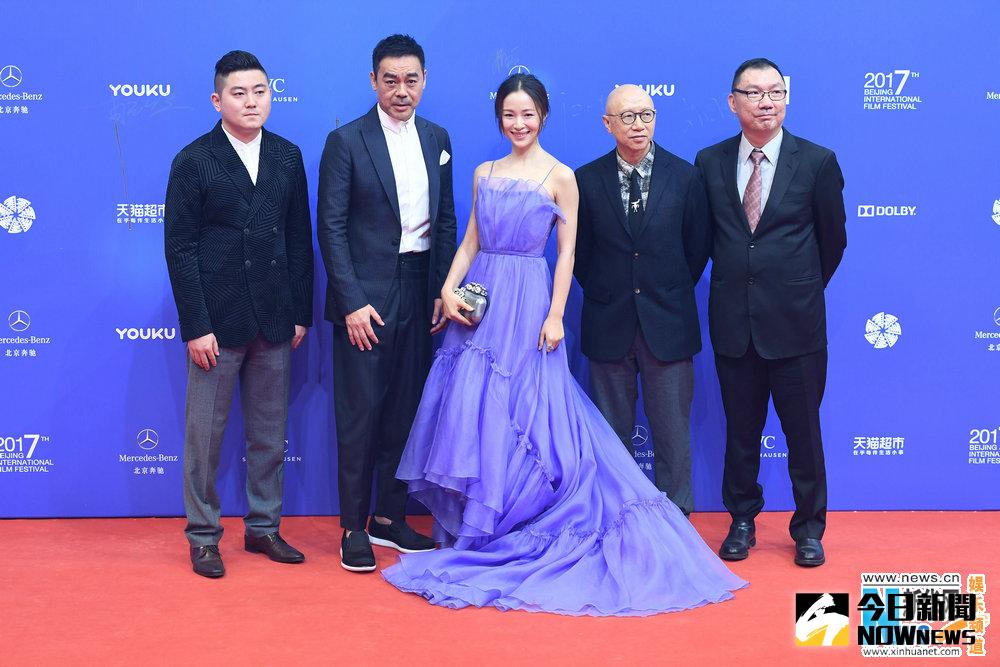 《毒.誡》劇組亮相。