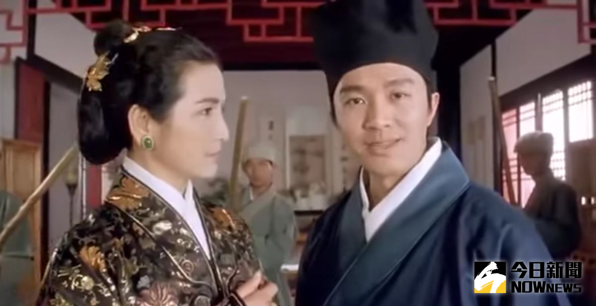 ▲鄭佩佩透露《唐伯虎》經典台詞「含笑半步癲」是周星馳的即興創作。（圖／翻攝YouTube，2017.4.21）