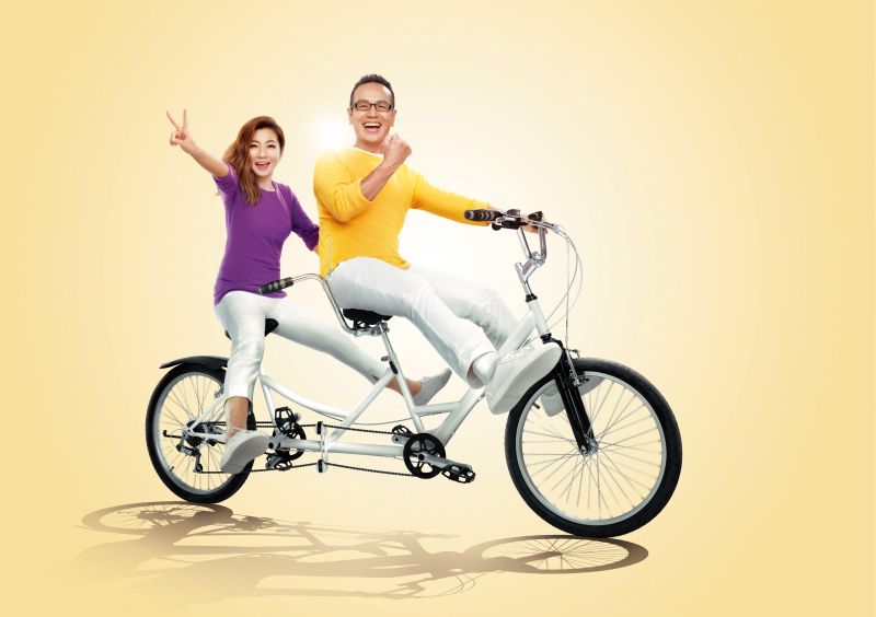 ▲任爸對Selina打趣地說：「這次你可是沾我的光。」（圖／雀巢提供，2017.04.25）