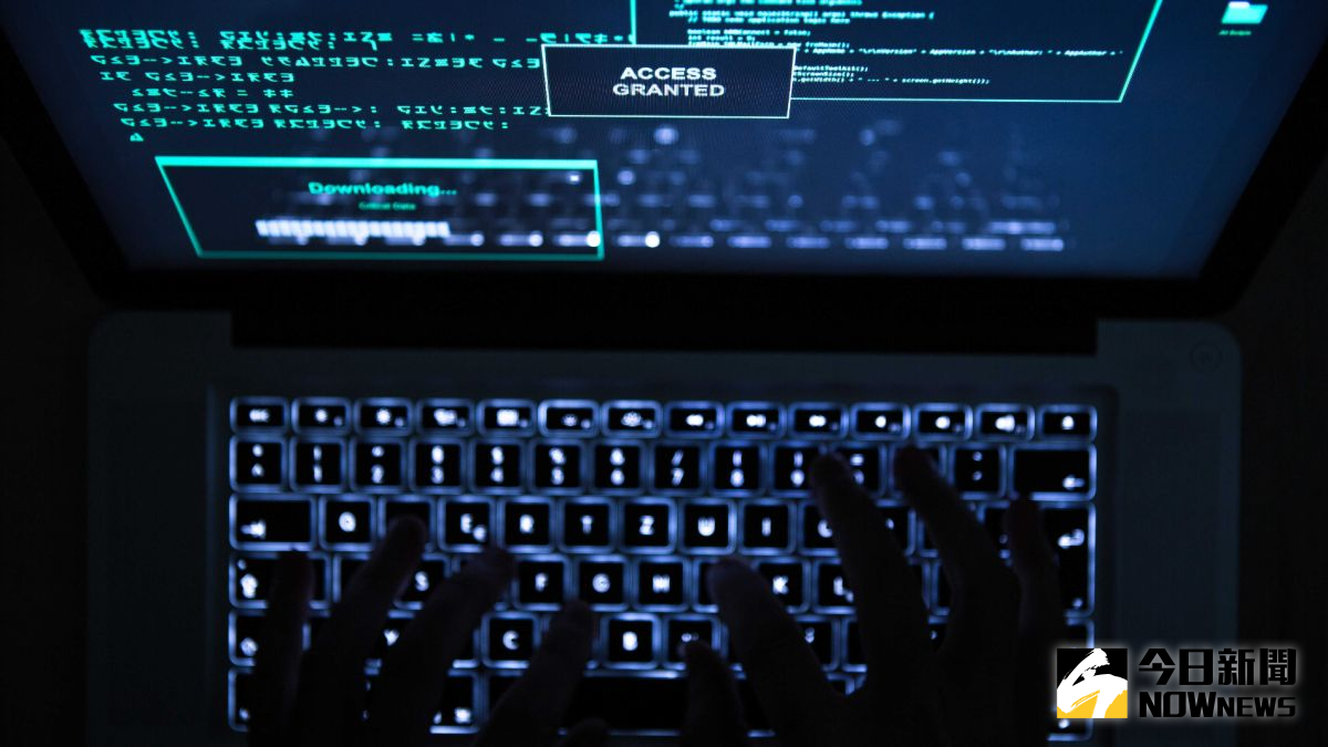 ▲美國輝瑞藥廠（Pfizer）與德國生技公司BioNTech表示，在歐洲聯盟藥品監管機關遭網路攻擊時，兩家公司合作研發的新型冠狀病毒疫苗相關文件亦被非法存取。示意圖。（圖／達志影像／美聯社）